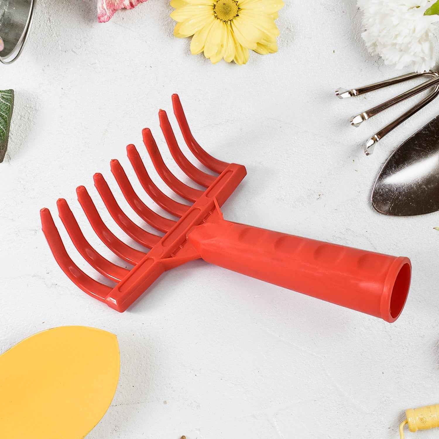 Plastic Garden Hand Rake – Lightweight 9-Tooth Cultivator Tool
