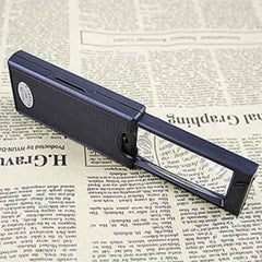 Extendable LED Magnifier – Portable & Durable Reading Aid