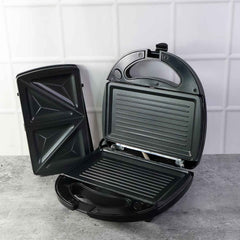 Sandwich Maker – 800W Fast Cooking with Interchangeable Plates