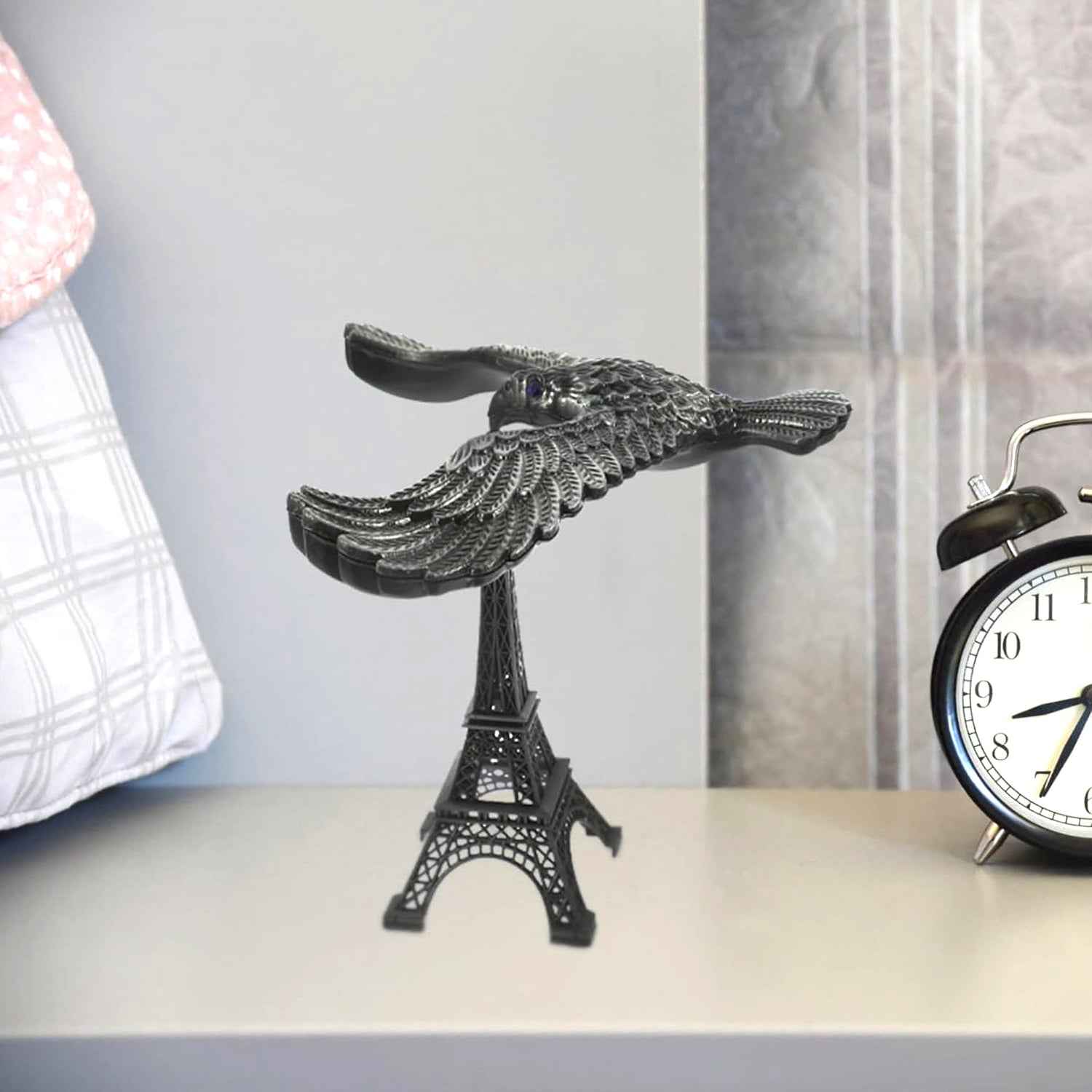 Balancing Eagle Toy – Gravity-Defying Metal Desk Decor | Indo Glow