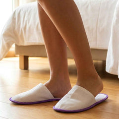 Hotel Disposable Slippers – Soft & Hygienic Guest Footwear
