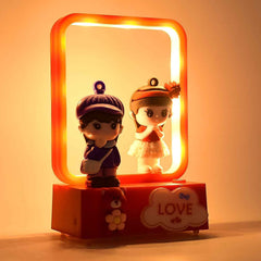 Love Couple LED Figurine Light – Romantic Decorative Lamp