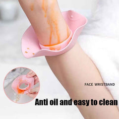 Silicone Wrist Water Stopper Ð Prevents Water Runoff Easily