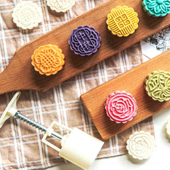 Mooncake Press Mold – 4 Floral Stamps for Perfect Baking