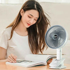 Portable USB Fan – Compact, Plug and Play Cooling