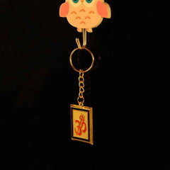 Om Trishul Keychain – Durable Golden Metal Accessory
