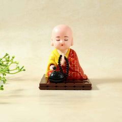 Solar Powered Buddha Statue – Moving Head and Hand Decor