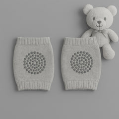 Cozy light grey wool leg warmers with thickened sponge knee pads for kids