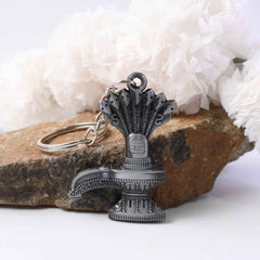 Shiva Lingam Metal Keychain – Durable Spiritual Accessory