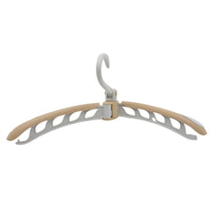 360-degree rotating hook feature of the portable hanger.
