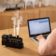 Portable Mini Humidifier – Retro Train Design with Night Light | Airvanta