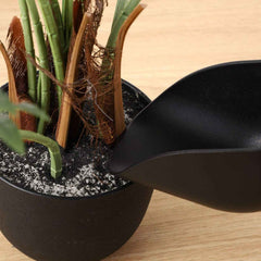 Garden Hand Trowel – Durable Heavy Duty Plastic for Easy Digging