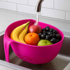 Triangular Kitchen Colander – Ergonomic Handle & Quick Drainage