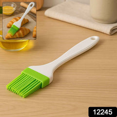Silicone Kitchen Oil Spatula Brush – Heat Resistant Pastry Brush | CookAura
