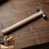 Wooden Handle Claw Hammer Ð Durable Steel Head for Carpentry