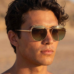 Fashion Sunglasses Ð Trendy Metal Frame with Mirrored Lenses