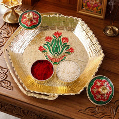 Golden Kumkum Kankavati Basket Ð Elegant Ritual Organizer