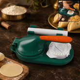 Mini Puri & Dumpling Press Ð Compact 22cm Dough Shaping Tool