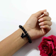 Beaded Bracelet with Butterfly Charm – Elegant Stretch Wristwear