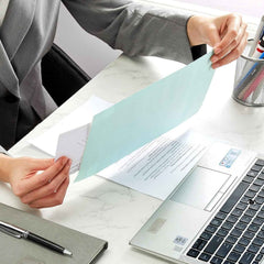 Card Envelope with Quick Self-Seal Closure – Durable 28x15cm Kraft Paper