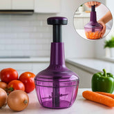 Manual Vegetable Chopper – 650 ml Push-Down Cutter