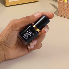 Waterproof Eyeliner – Ultra-Black, Long-Lasting Definition