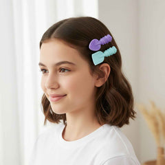 Mini Spade & Leaf Hair Clips – Lightweight 2-Piece Set for Girls