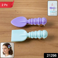 Mini Spade & Leaf Hair Clips – Lightweight 2-Piece Set for Girls