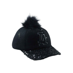 Embroidered Logo Baseball Cap – Trendy Winter Headwear for Women