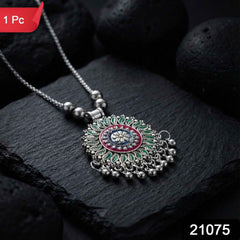 Floral Mandala Pendant Necklace – Antique Silver-Tone Oxidized Design
