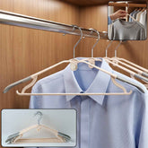 Plastic Clothes Hangers Set Ð Space-Saving & Non-Slip Design