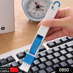 Window Slot Cleaning Brush – 2-in-1 Tool for Narrow Gaps | WipeTech