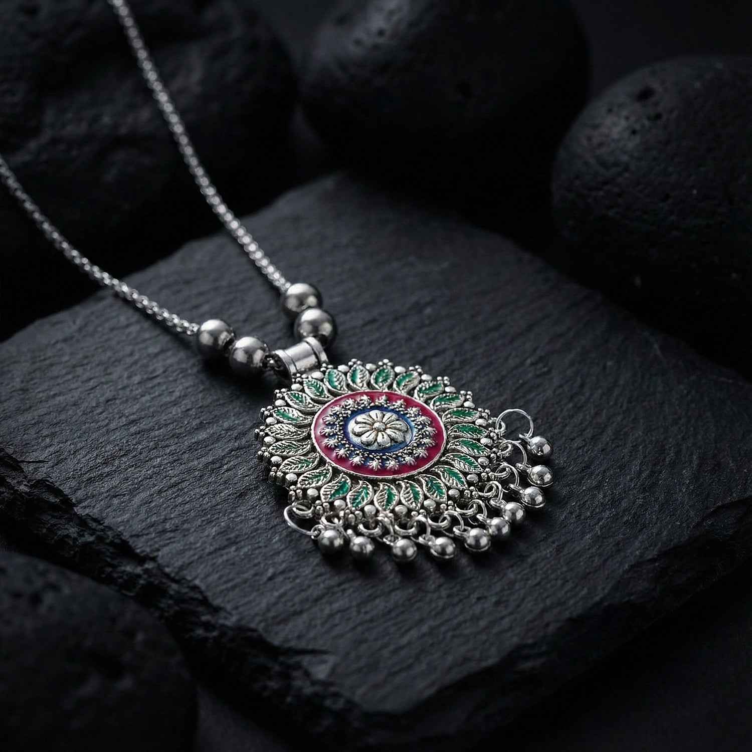 Floral Mandala Pendant Necklace – Antique Silver-Tone Oxidized Design