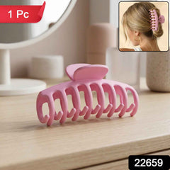 Hair Claw Clip – Secure & Stylish Hair Accessory for Women