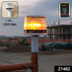 Solar Warning Light – Bright, Eco-Friendly Outdoor Safety Signal