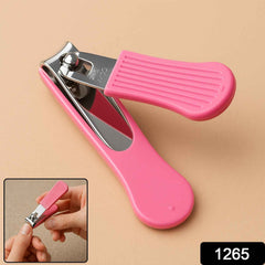 Sharp steel blades on AuriGlam nail cutter for precise trimming
