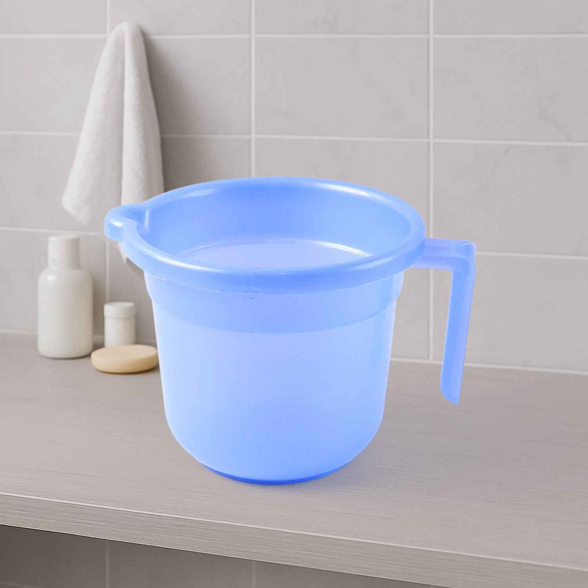 Unbreakable Plastic Bath Mug 1000ML with Ergonomic Handle