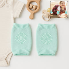 Energy-saving door holder unrelated to toddler knee protector