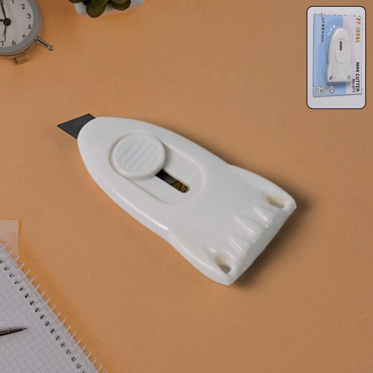 Mini Cloud Box Cutter – Compact Safe Retractable Utility Knife