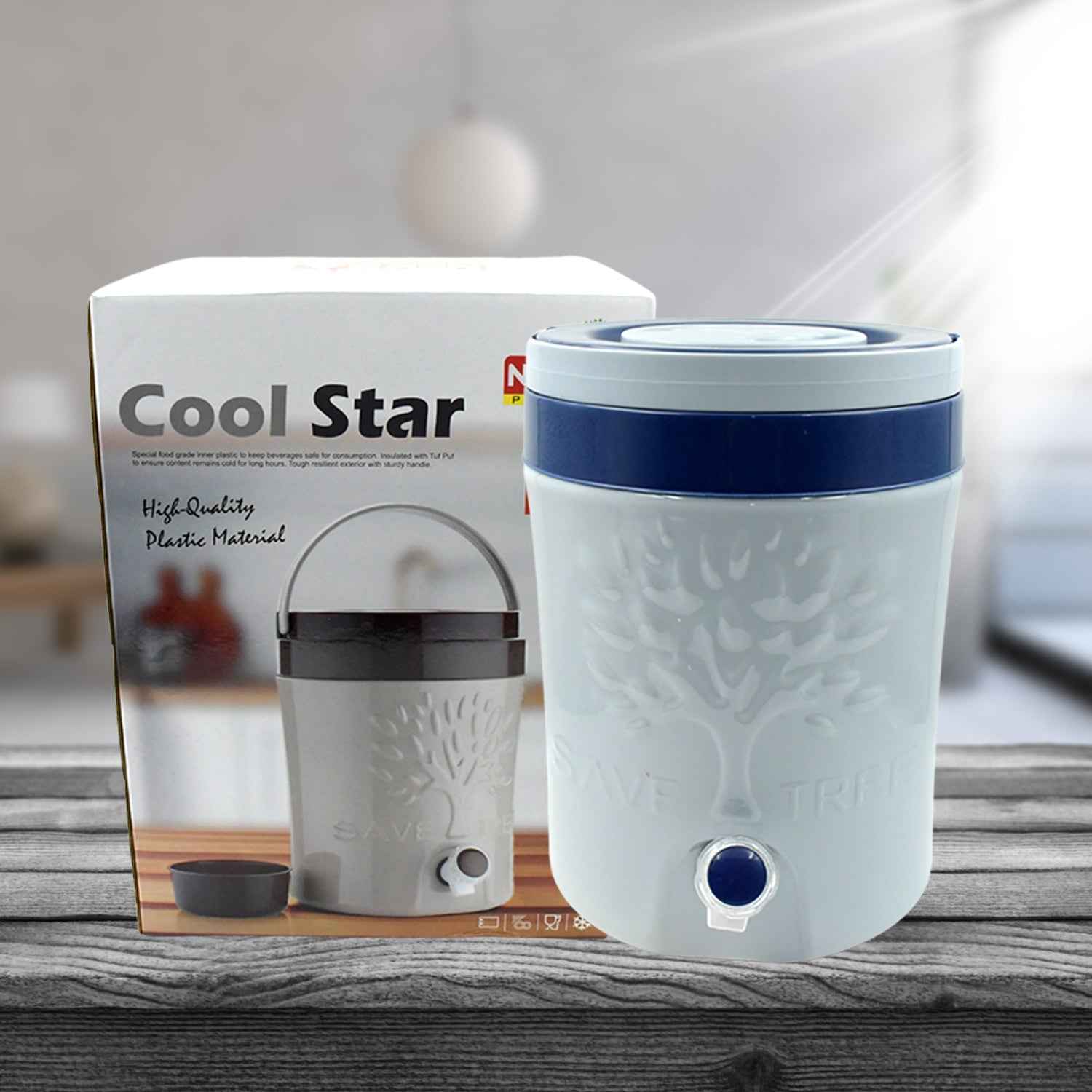 Front view of the 5000ml insulated water jug with an easy-flow tap for convenience.