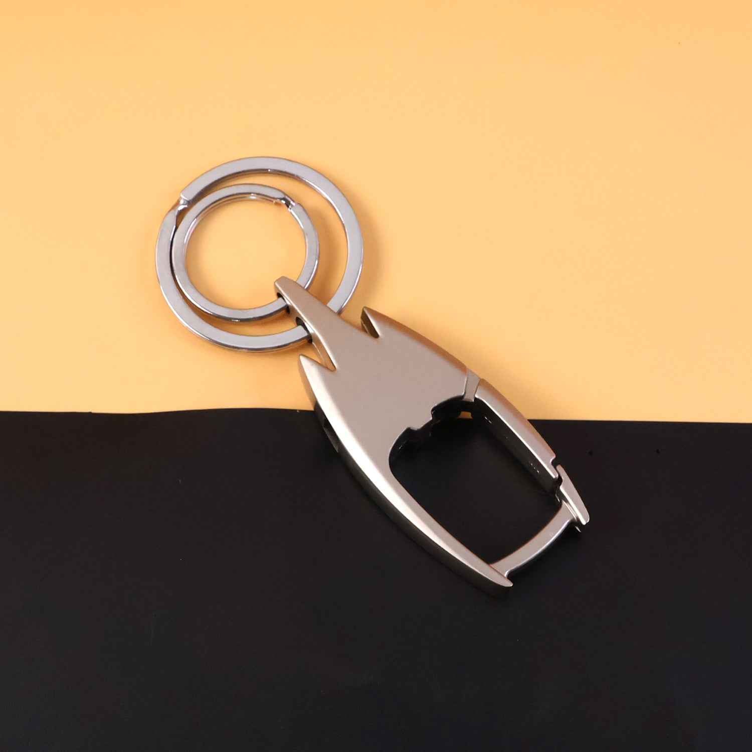 Key Holder – Durable Metal Dual Ring Design for Keys