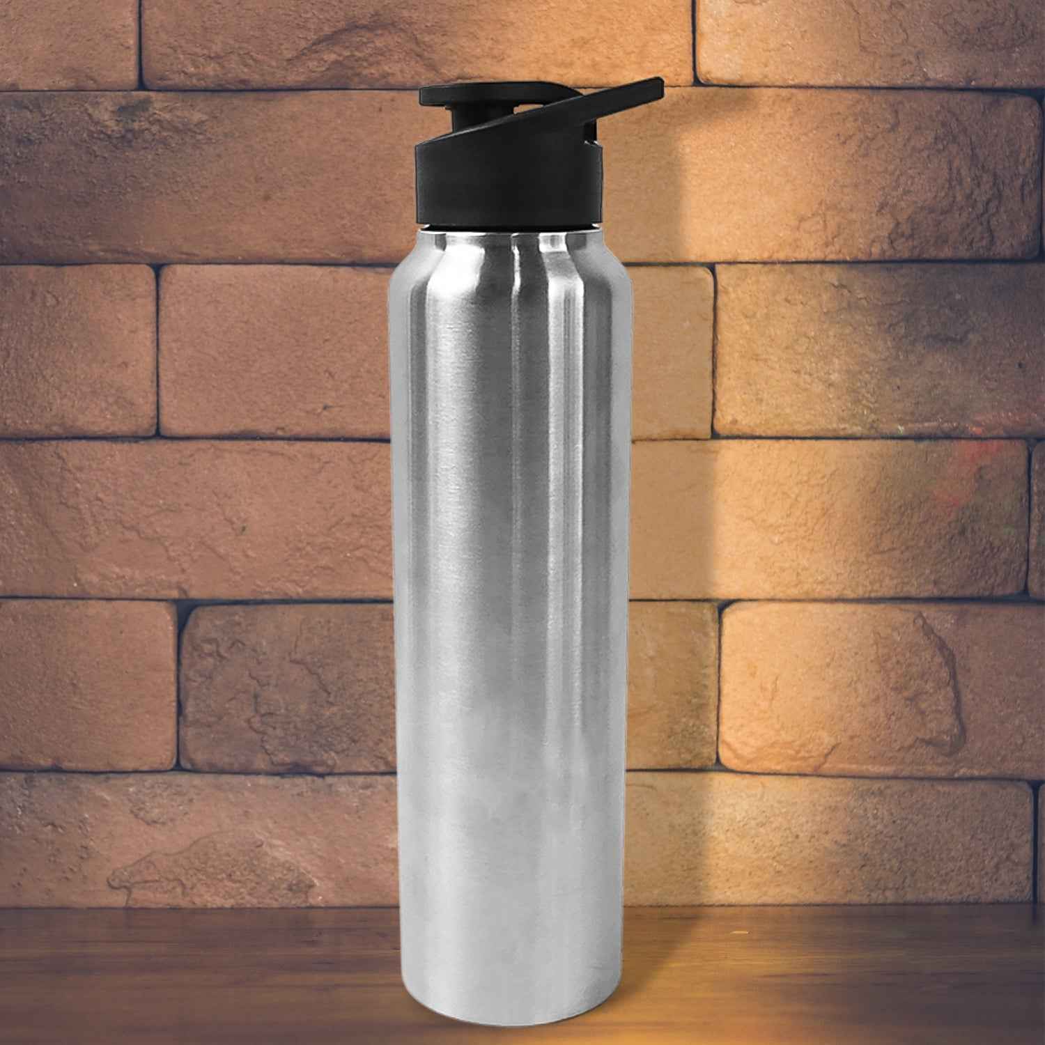 Front view of Stainless Steel Water Bottle 1000ML with insulated body