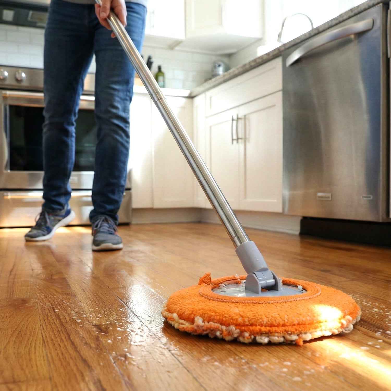 Spin Mop with Microfiber Head – Easy & Efficient Floor Cleaning