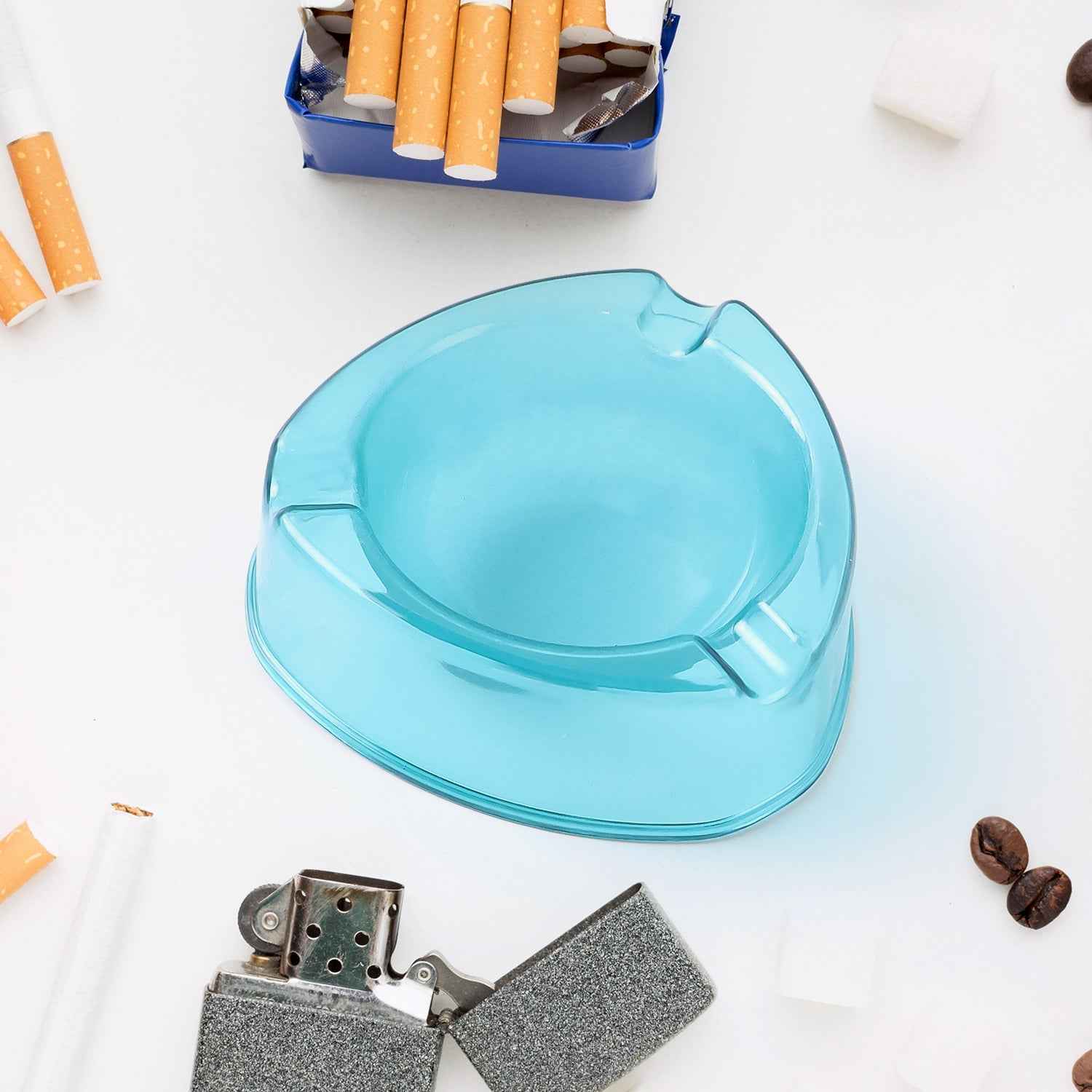 Unbreakable Plastic Ashtray Ð Stylish & Durable for Indoor & Outdoor Use