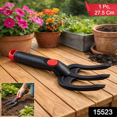 Garden Hand Cultivator Fork – Durable 3 Prong Soil Loosening Tool