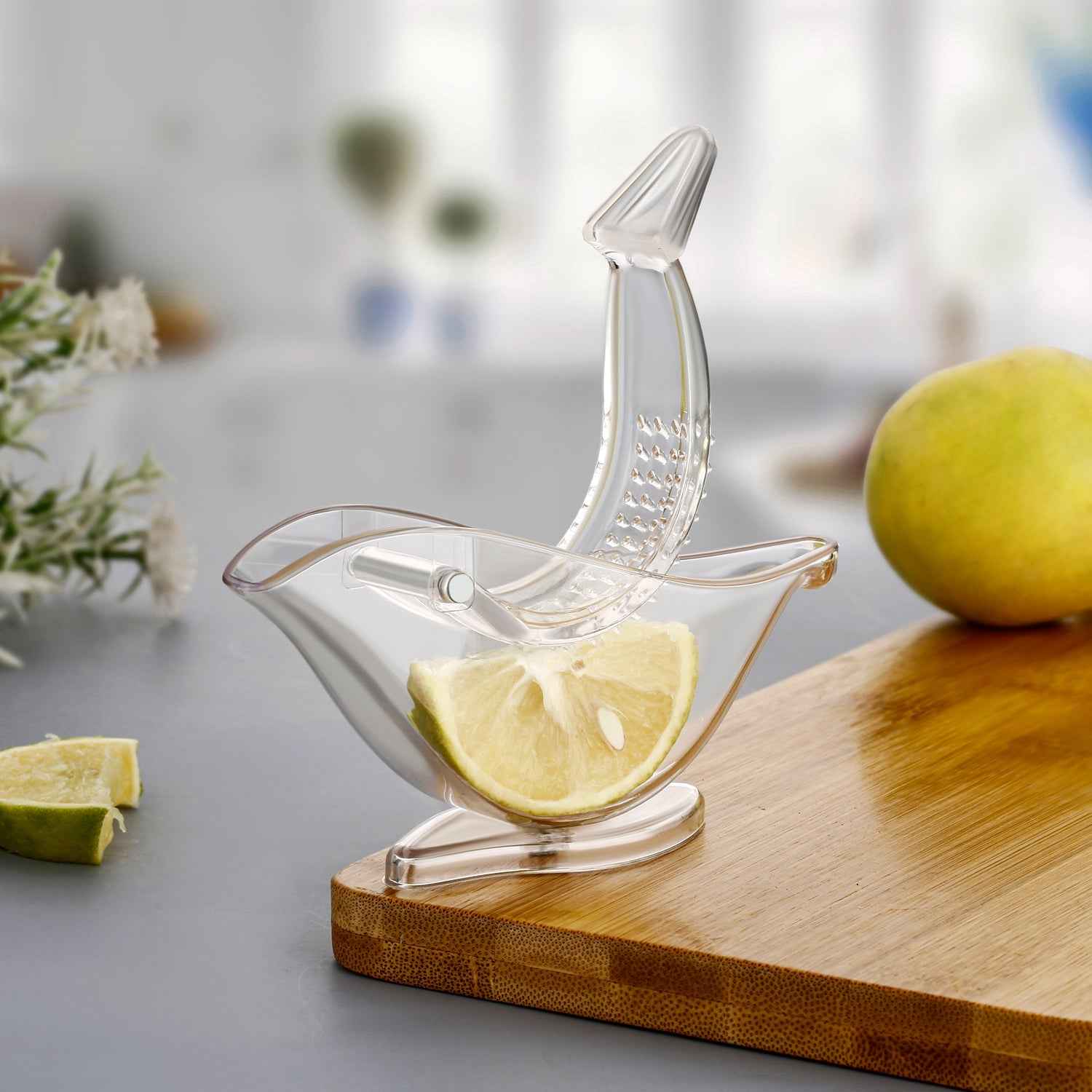 Lemon Squeezer – Bird-Shaped Manual Citrus Juicer | ChefAura