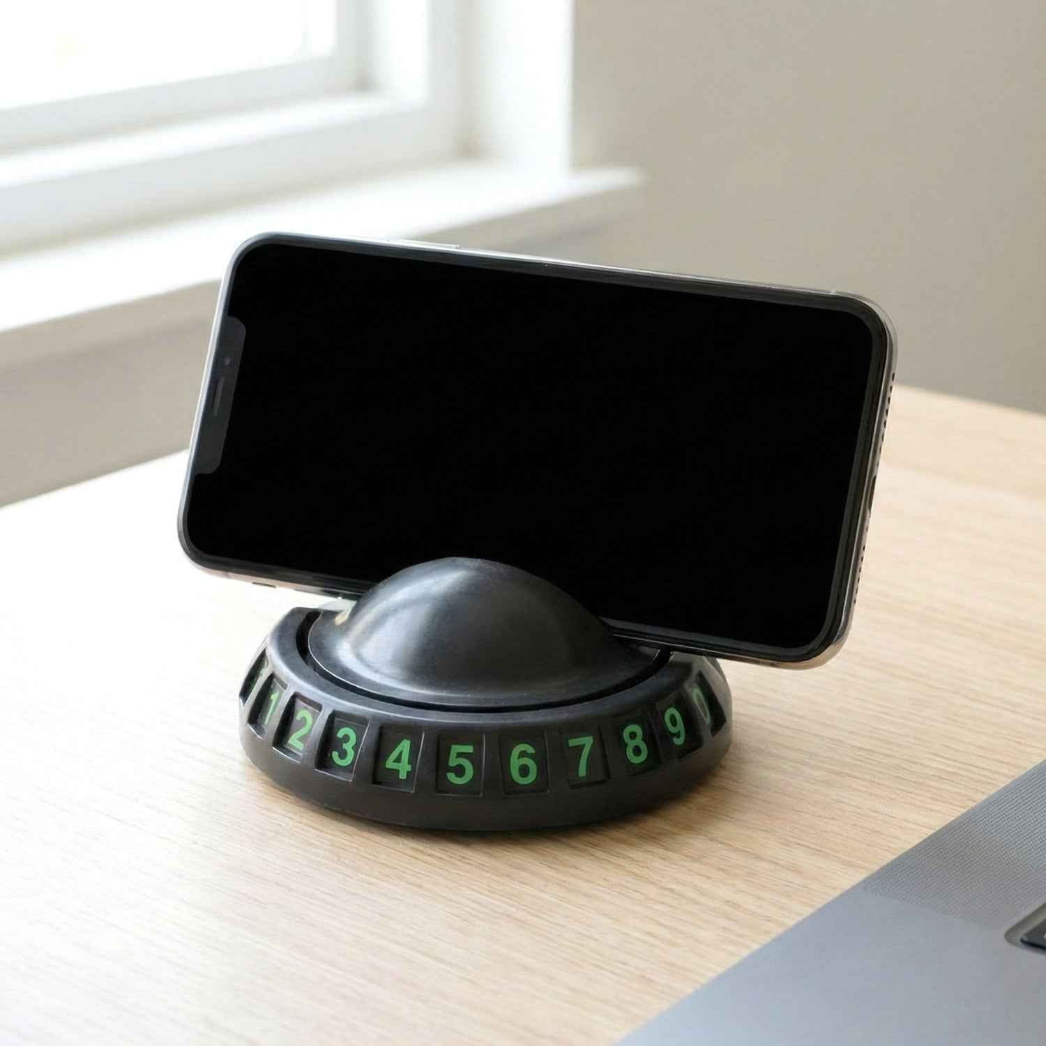Car Dashboard Phone Holder – 360° Rotating Anti-Slip Mount