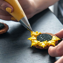 Cake Decorating Nozzle Set – Stainless Steel & Disposable Bags | Bake & Dwell