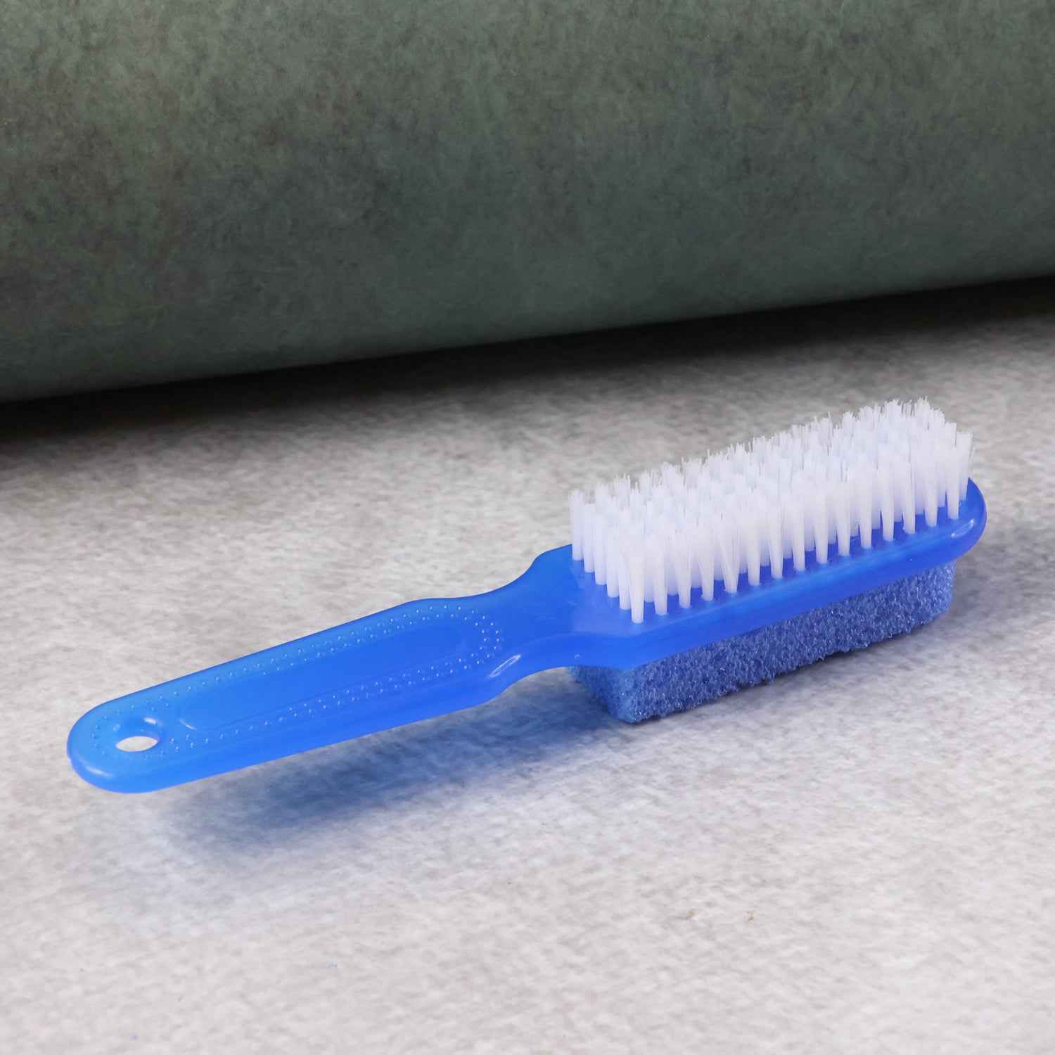 Foot Scrubber Brush with Pumice Stone – Dual-Action Exfoliation