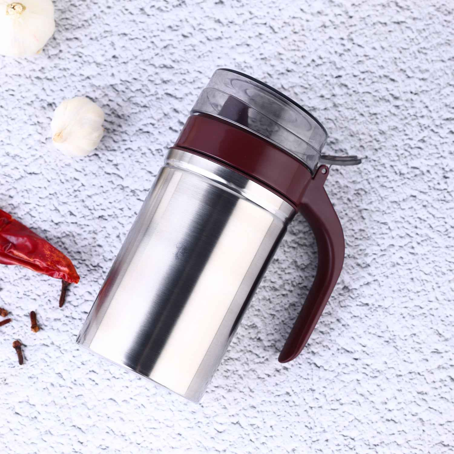 Stainless Steel Oil Dispenser – 500ml Anti-Drip | Ganesh